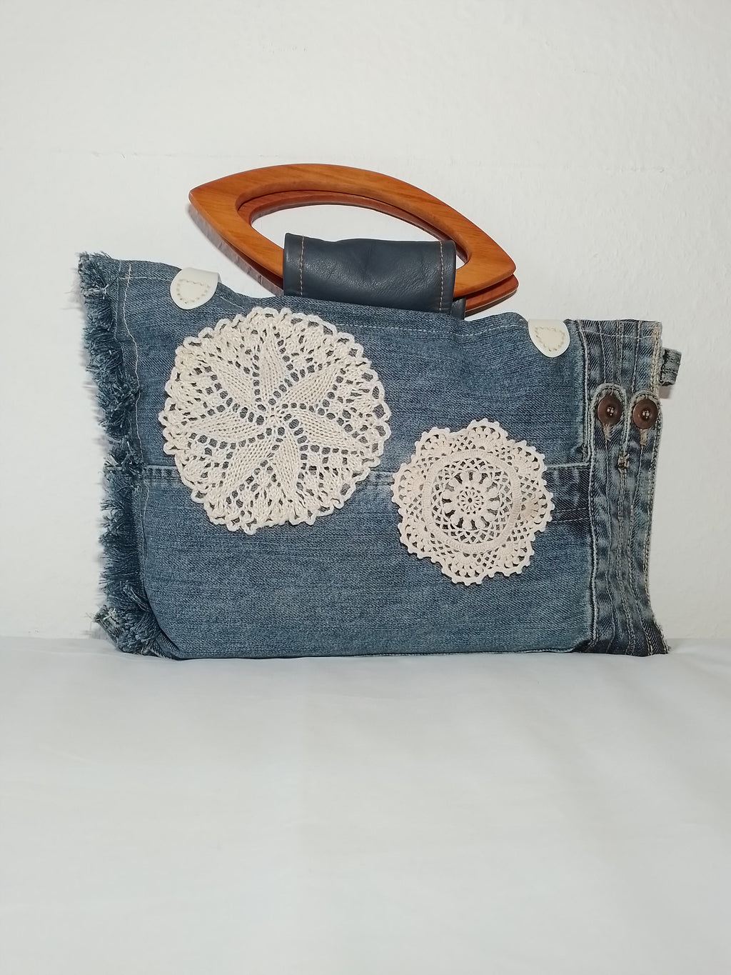 Seaside stitchery