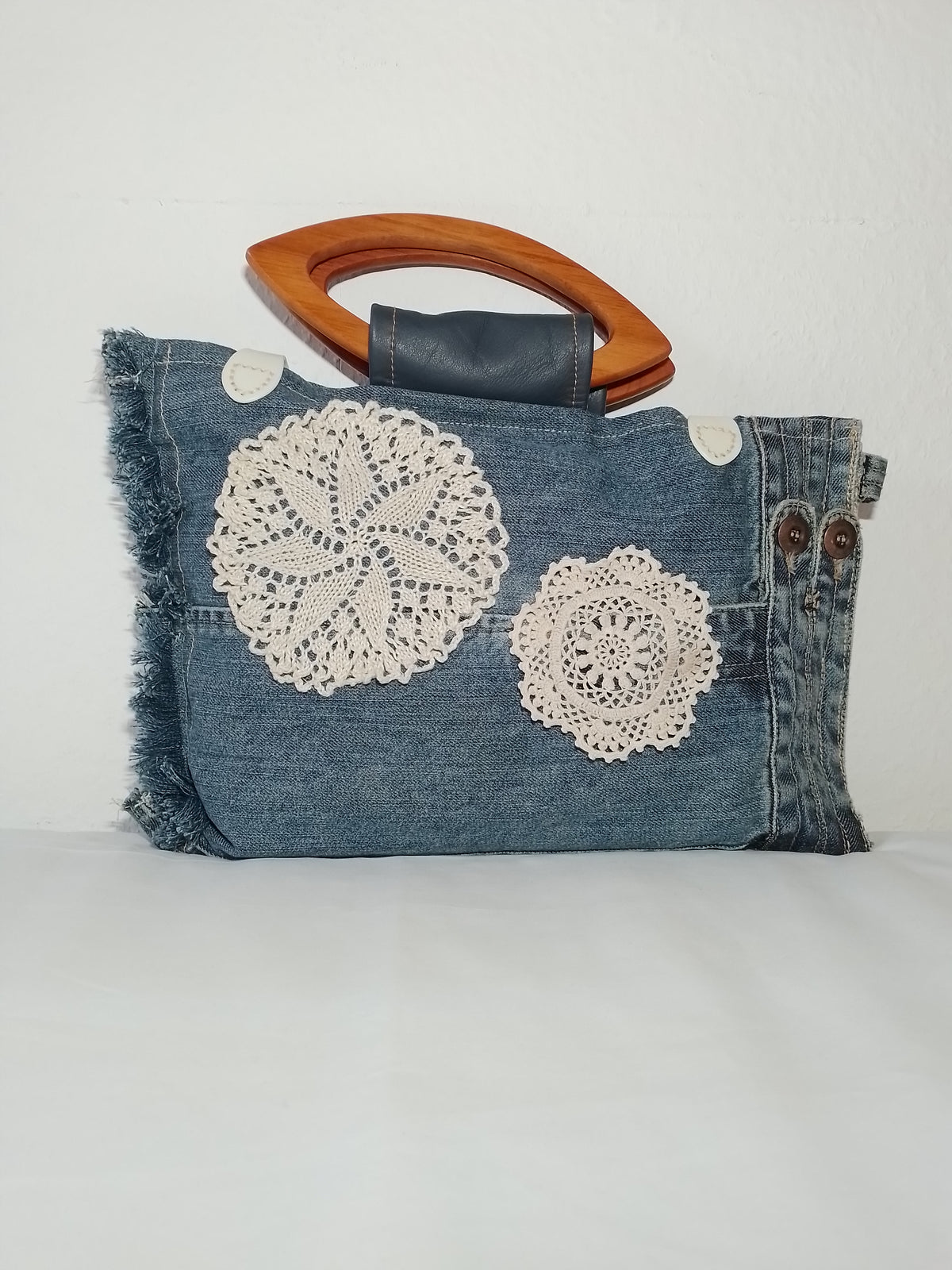 Seaside stitchery