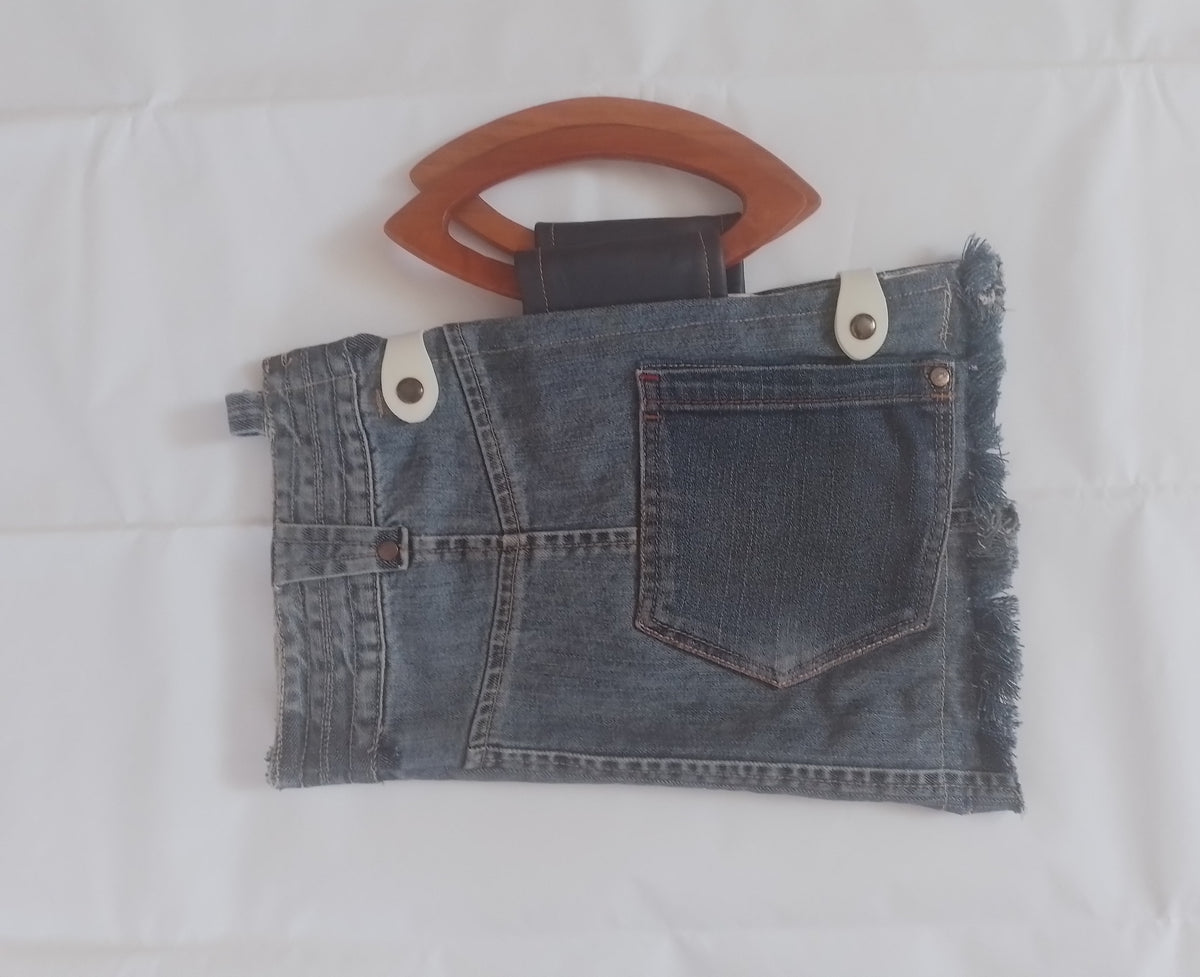 Seaside stitchery